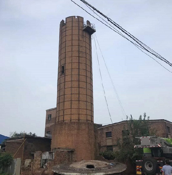 煙囪拆除公司:專業(yè)團隊,技術精湛,經驗豐富